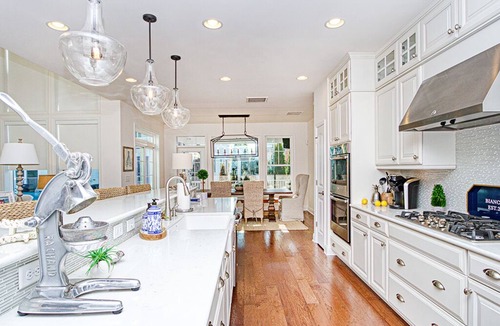 Sun Ridge House | Bayside Resort- Great Location, Views, Beautifully Maintained- Sleeps 16, 13Beds