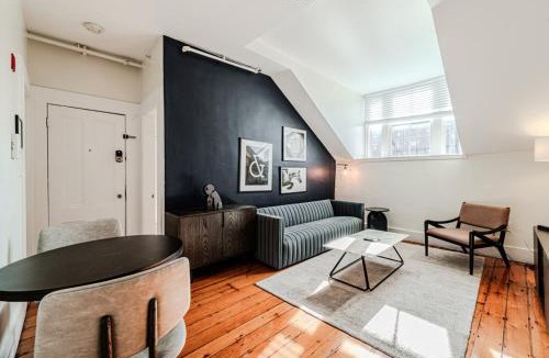 Beacon Hill Apartment | Beacon Hill Nights