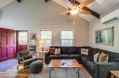 Charter Hills House | 'Bear Crossing Chalet:' Beech Mountain Family Home