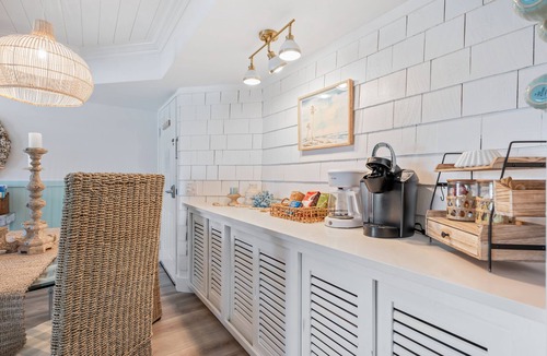 Saint Simons Island Condo | 🐬BEAUTIFUL, FALL BOOKINGS ON THE BEACH AWESOME RATES🏖️