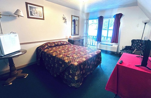 Revelo Hotel | Big South Fork Trail Lodge Stearns
