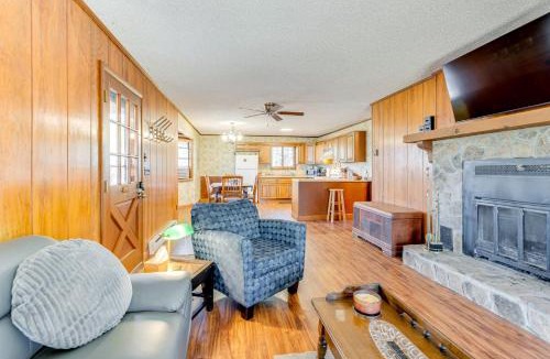 Murphy House | Birdwatching, Board Games & BBQs: Cabin in Murphy!