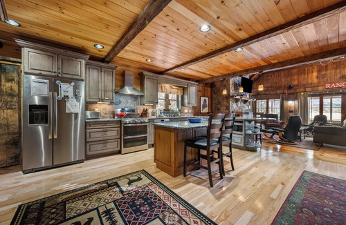 Rangeley House | Bishop | Amazing location on Rangeley Lake and close to downtown