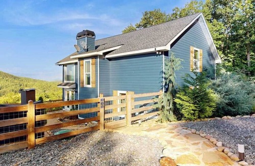 Ridgeline Vistas Cabin | Black Bear Summit Cabin