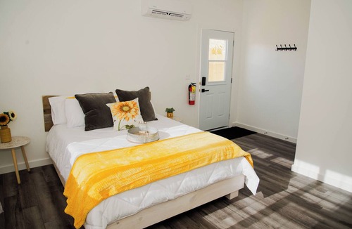 Burlington Bed & Breakfast | Blanches Hideaway