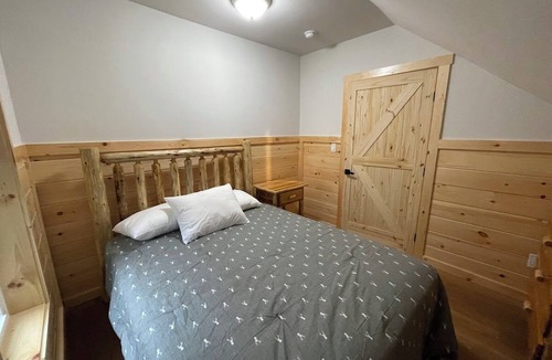 Town of Webb Cabin | Blue Sky waterfront vacation rental