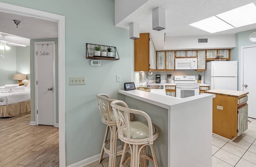 Orange Beach Condo | Bluewater 605 | Indoor/Outdoor/Kiddie Pools + Hot Tub & Fitness