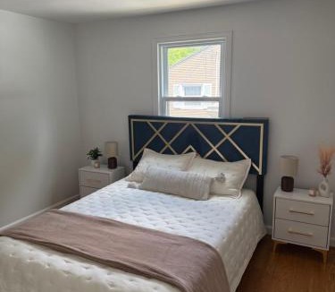 East Haven House | Boho room in house