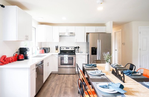 Bothell House | Bothell 4BR — Single-Story Home, Fenced Yard, Walk to Woodinville Wine Country