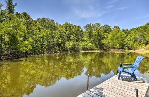 Branson House | Branson Tiny Home on 52 Acres w/Private Pond!