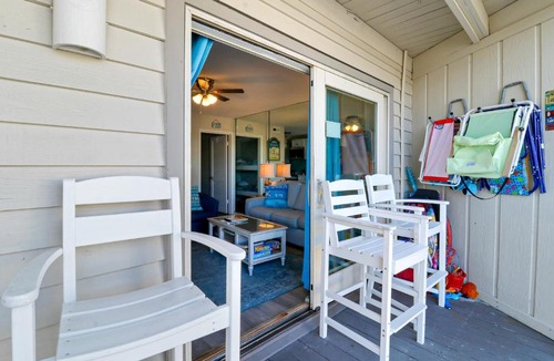 North Forest Beach Apartment | Breakers 220 Oceanfront Condo, Direct Beach Access, Heated Pool, Elevator, Renovated, Coligny Beach, Vacation Rental HHI LLC