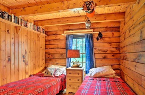 Long Eddy House | Breathtaking Long Eddy Cabin! Delaware River Fishing Access Right Down the Road!