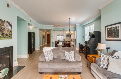 Saint Simons Island House | Breezy St Simons Hideaway with Waterfront Views!