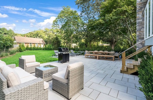 Bridgehampton House | Bridgehampton Summer Rental - Walk to Town, Close to Beaches