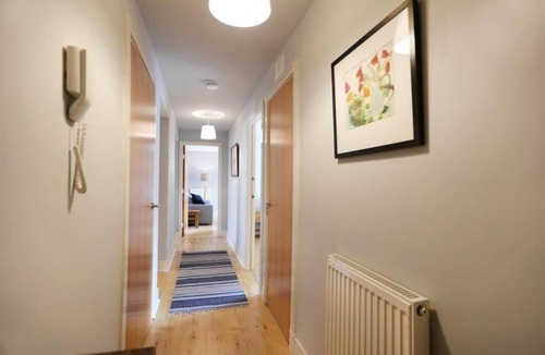 Leith Apartment | Bright and charming 2 bed in vibrant Leith