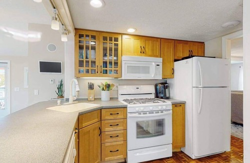 Wareham House | Bright home steps from private beach with kayaks, dock & Onset Bay view
