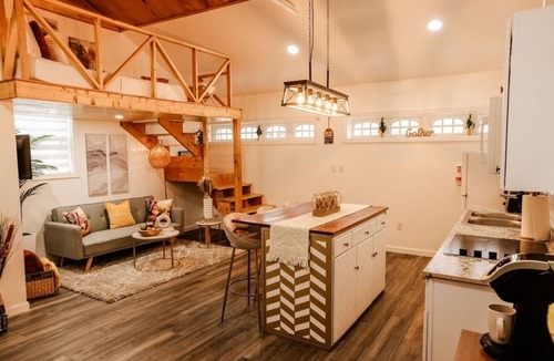Mount Pleasant House | By D&D Vacation Rental