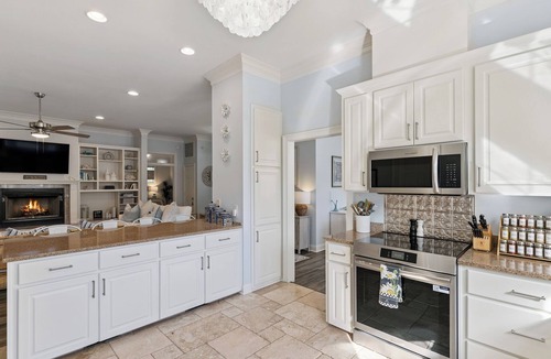 St. Simons Island House | Carol's Retreat Saint Simons Island ~ Coastal 4BR Retreat Sleeps 10