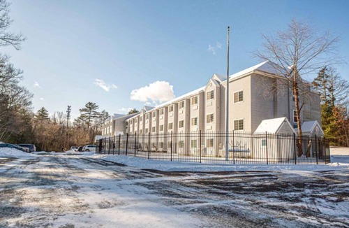 Sturbridge Apartment | Charming 1-bedroom apartment with AC & Breakfast in Sturbridge