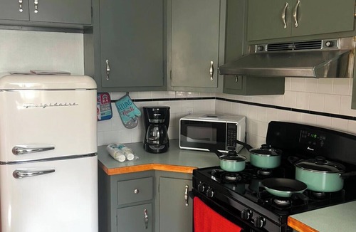 Worcester Bed & Breakfast | Charming 3-bedroom, 1.5 bath house in Worcester