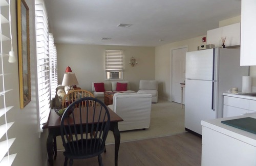 Chatham Condo | Charming Downtown Chatham