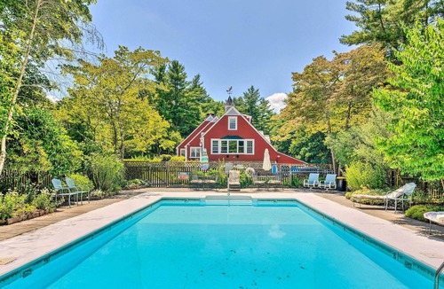 Southbridge House | Charming New England Estate w/ 4 Fire Pits!