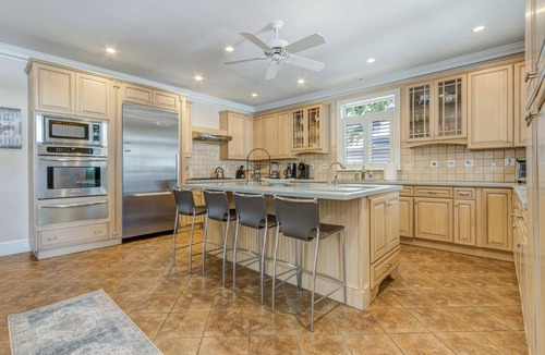 The Pines Cottage | Charming Ocean Block Cottage - Steps from the Beach, Sleeps 14, Pet-Friendly!