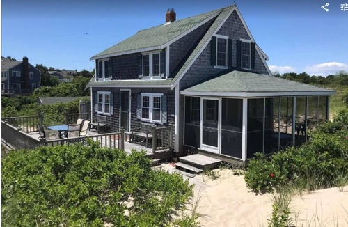 Dennis House | Classic Cape Cod Beach House with Private Beach!