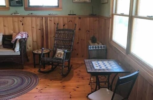 West Point Apartment | Comfortable & Cozy Getaway on Casco Bay