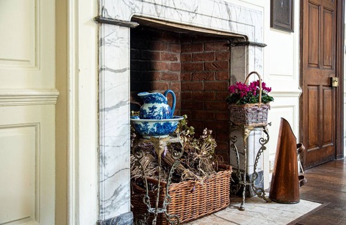 Cross House | Compton House
