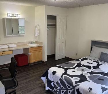 Pullman Apartment | Convenient Getaway near WSU Campus