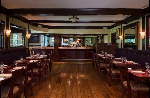 Ivoryton Hotel | Copper Beech Inn