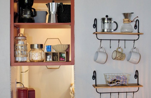 Daphne Condo | Copper Den Condo by the Bay, Chic & Cozy studio