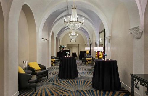 Theatre District Hotel | Courtyard by Marriott Boston Downtown