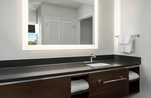 Downtown Chattanooga Hotel | Courtyard by Marriott Chattanooga Downtown