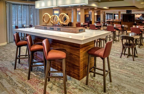 Springfield Hotel | Courtyard by Marriott Springfield