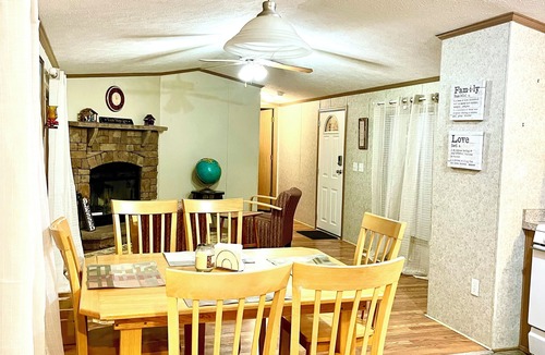 Island Falls House | COZY & COMFORTABLE MOBILE HOME IN DYER BROOK MAINE