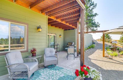 Eureka House | Cozy Eureka Getaway - Hike, Bike, Hunt & Fish!