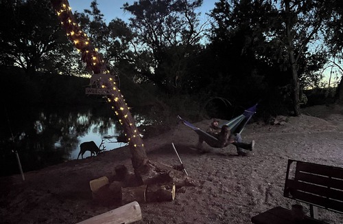 Wilson House | Cozy & Private Paradise Snake River front- fishing /hunting/UTV riding close by