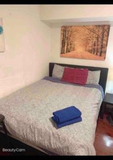 Canton House | Cozy Rowhouse Next JHH