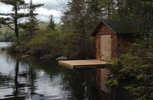 Nelson Cabin | Cozy, Wooded, Waterfront, Mountain View Cabin on Silver Lake