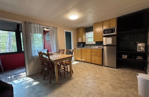 Murray Harbour Cottage | Cuddle Doon -1 Bedroom Cottage Forest & Lake PEI Cottages