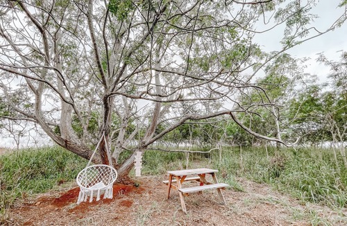 Waialee House | Cute Off Grid Bell Tent with WIFI - 5 min from Haleiwa!