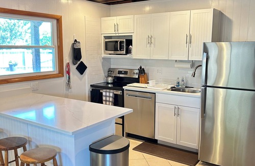 Bayberry Dunes House | Davis Park Waterview, 4th House from Ocean, WiFi, Pool, AC/Heat