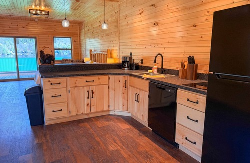 Eagle Bay House | Deer Run - Big Moose Lakeside