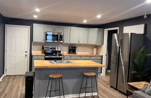 McComb Apartment | Deja Blue