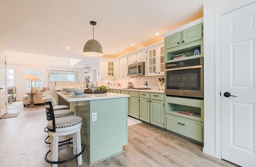 Corea Ski Chalet | Designer Beachfront Chalet w/Theater, Arcade & Beach Firepit Near Schoodic