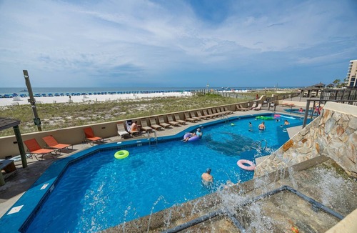 Orange Beach Condo | DISCOUNTED RATES! BREATHTAKING VIEWS FROM BEAUTIFUL CORNER UNIT! 3 BR/2 BA.