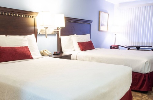 Wells Cabin | Double room - 2 double beds