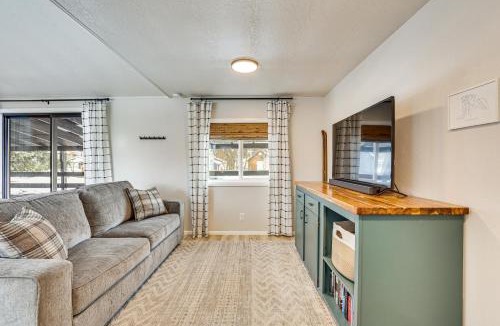 Cascade House | Downtown Cascade Vacation Rental < 1 Mi to Lake!
